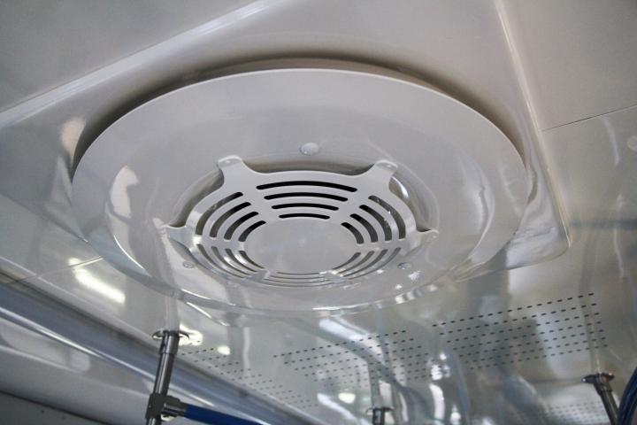 Képek az új szerelvényekről / Pictures of the new subway cars